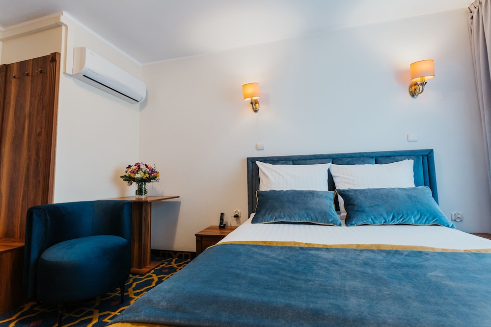 Classic Double Room - Photo 4