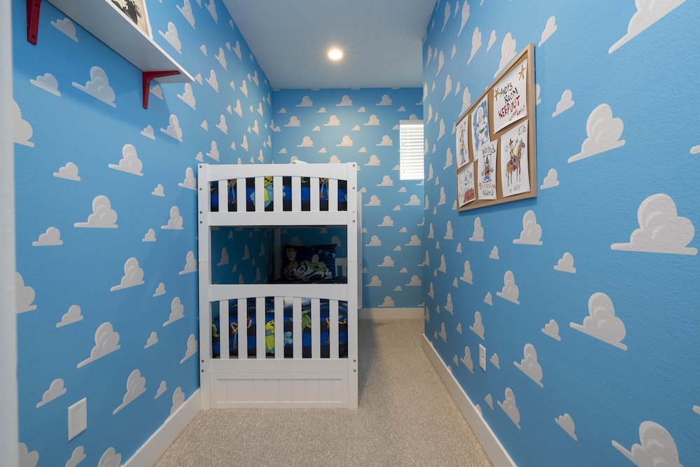 Magical Themed House Just 5 Minutes to Disney Free BBQ Pool Access, 사진 10