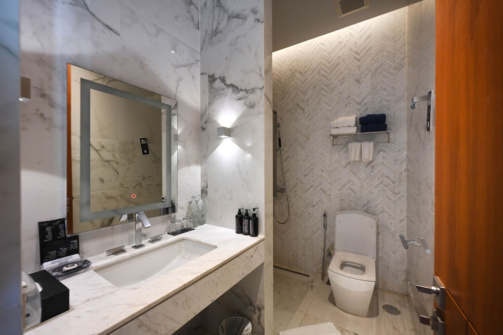 Two-Bedroom Suite with Private Pool photo 3