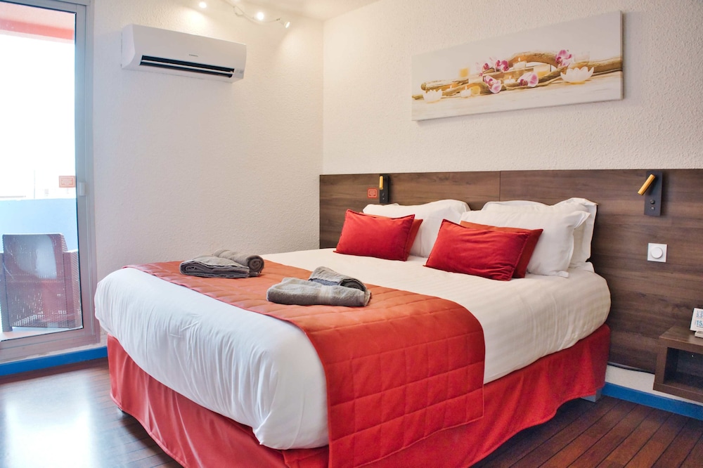Premium Double Room, 1 Queen Bed, Harbor View