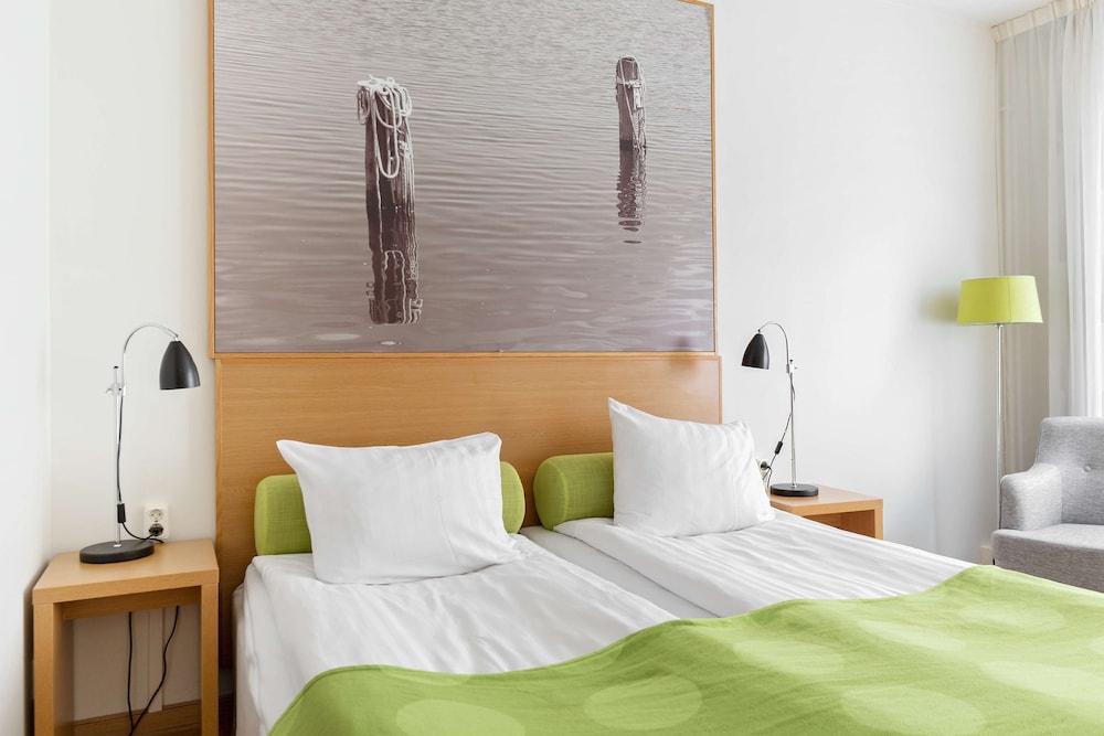 Junior Suite, 2 Twin Beds, Non Smoking - Photo 3
