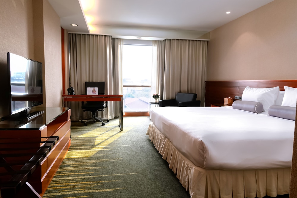 Deluxe Double or Twin Room photo 2