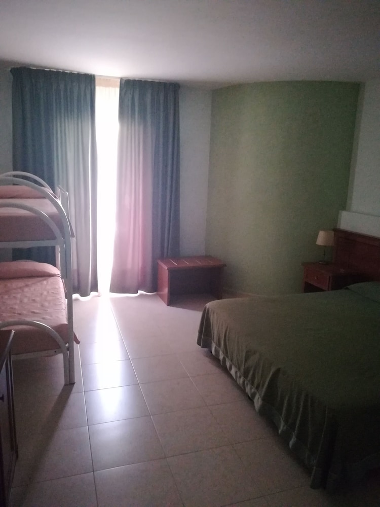 Quadruple Room photo 1