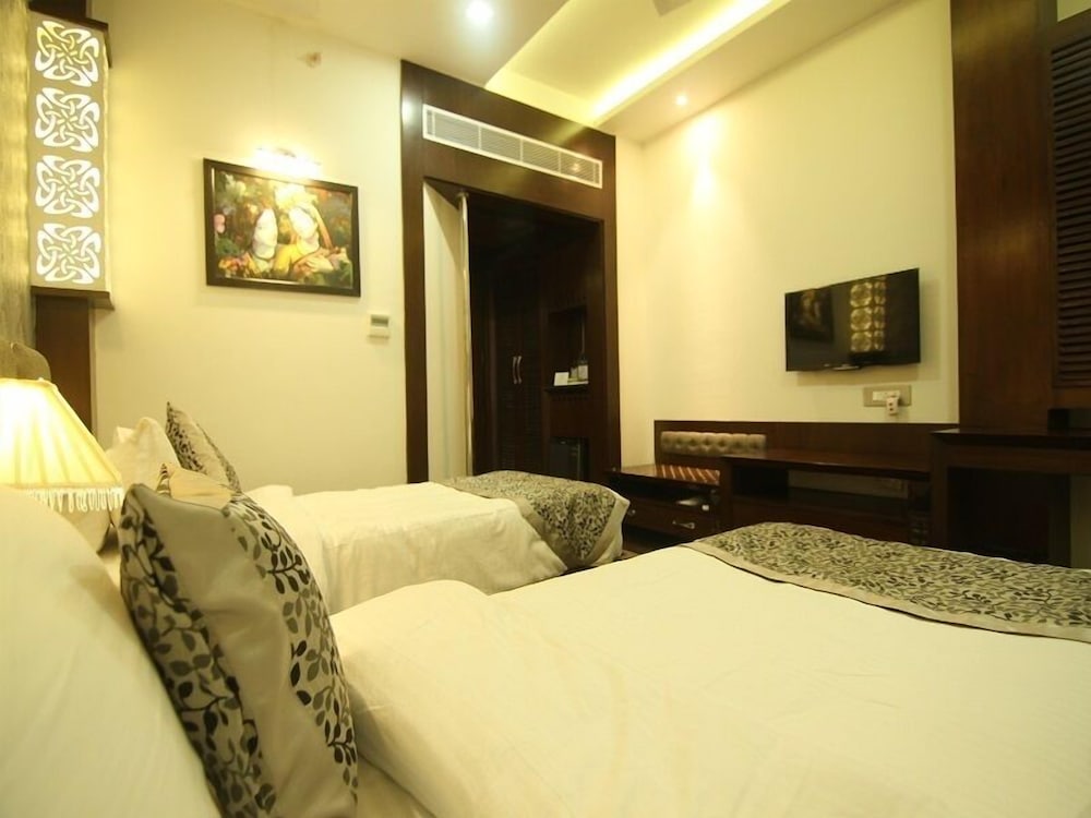 Executive Room - Photo 2