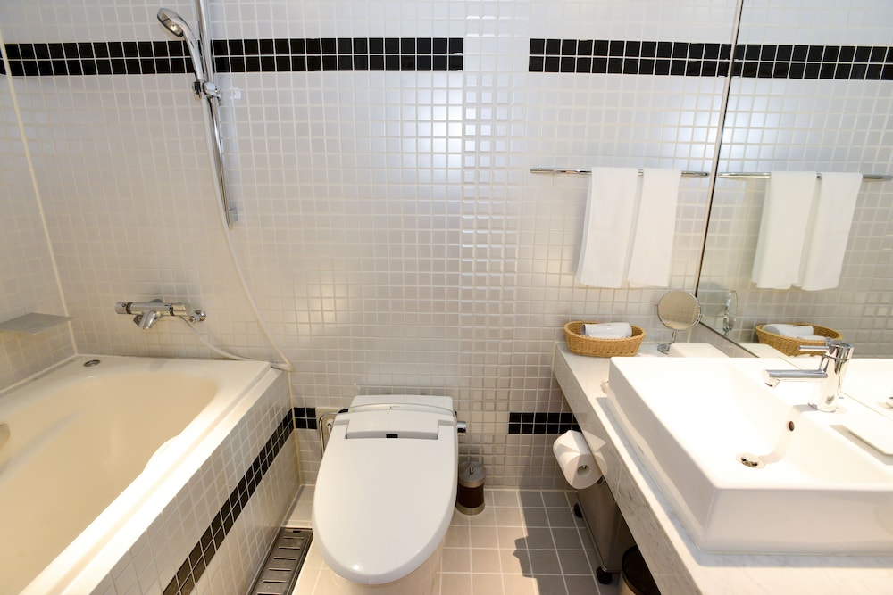 Executive Deluxe Twin Room - Photo 6