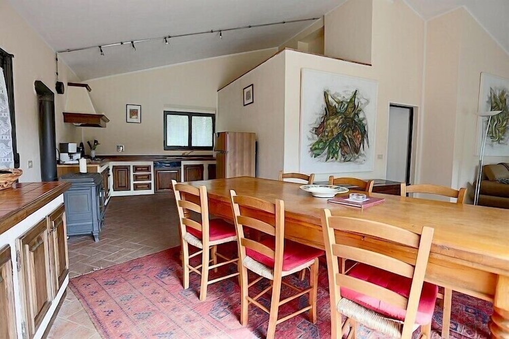 Panoramic House, 2 Bedrooms, Lake View photo 3