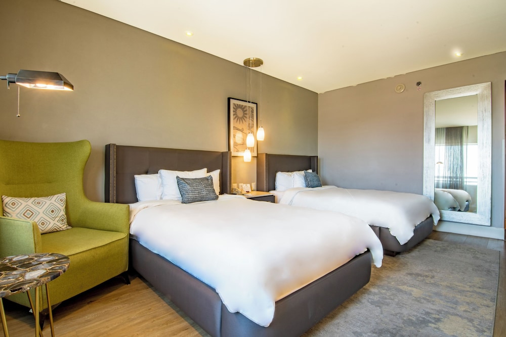 Deluxe Room, 2 Double Beds - Photo 3