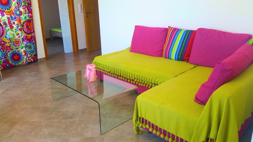 Apartment, 2 Bedrooms, Sea View photo 1