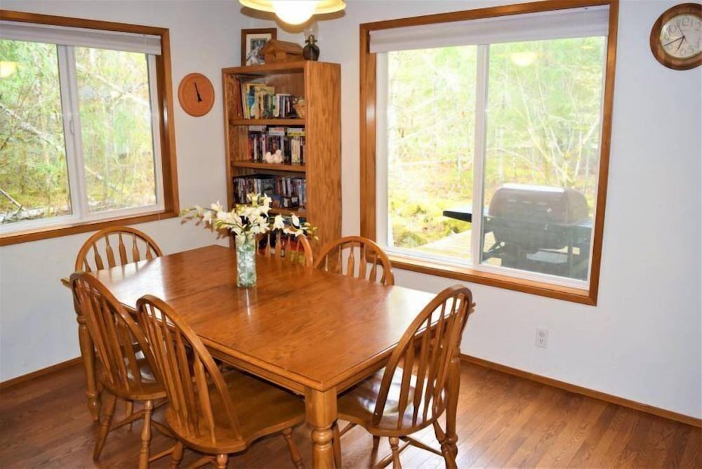 Cabin (Butter Creek Cabin) photo 3