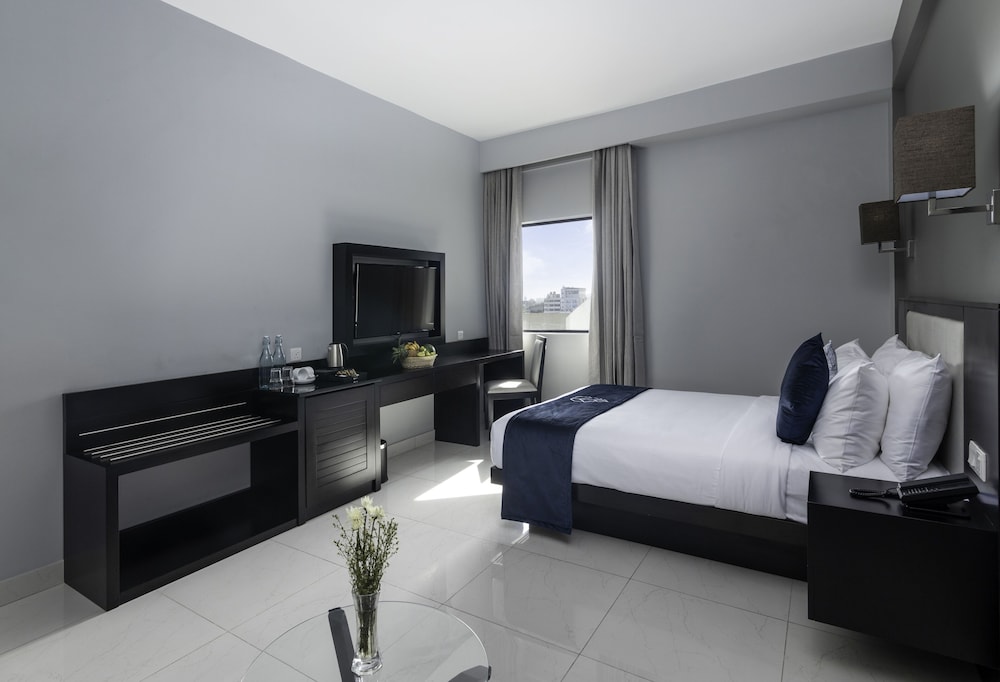 Standard Double Room - Photo 2