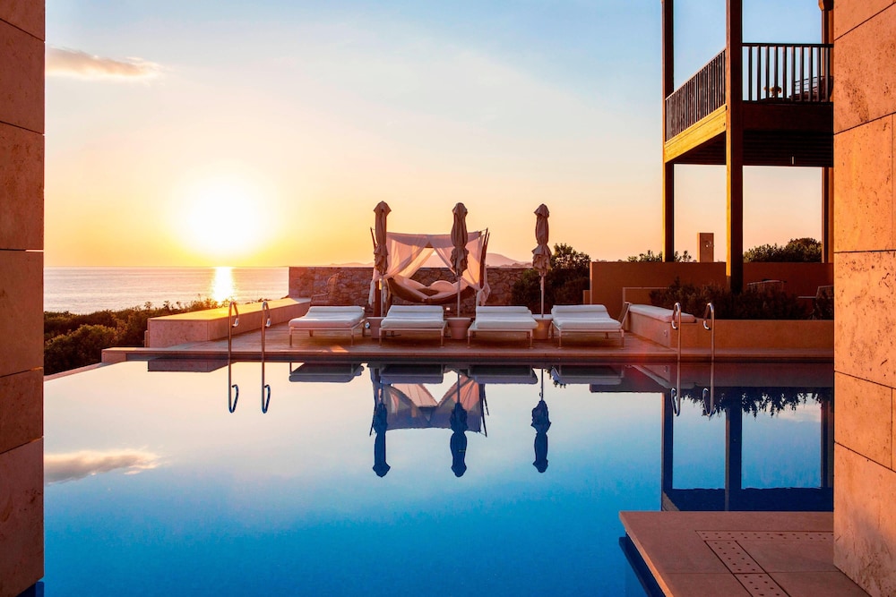Villa, 3 Bedrooms, Balcony, Beachfront (Koroni)