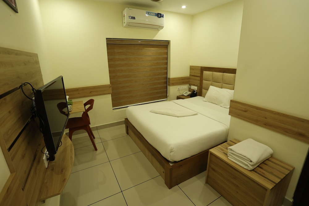 Basic Single Room