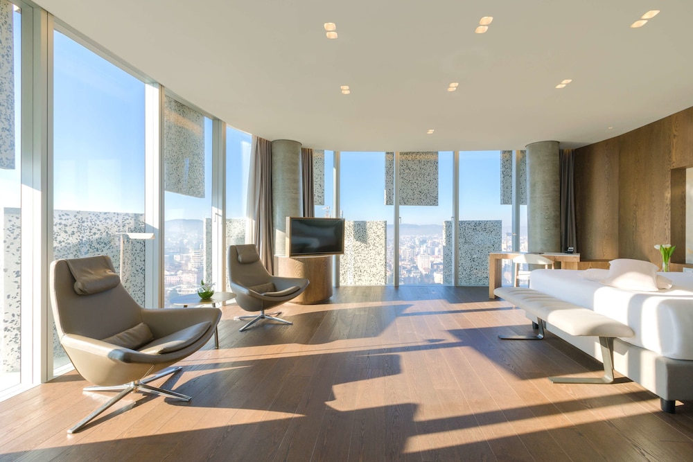 Deluxe Double Room, City View photo 2