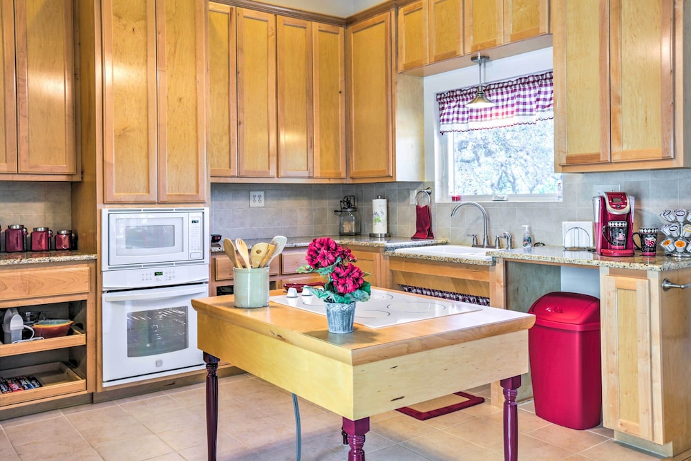 House (2 Bedrooms) photo 3