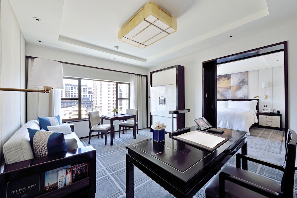 Premier Suite, 2 Twin Beds - Photo 1