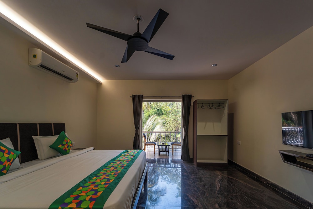 Deluxe Room - Photo 14