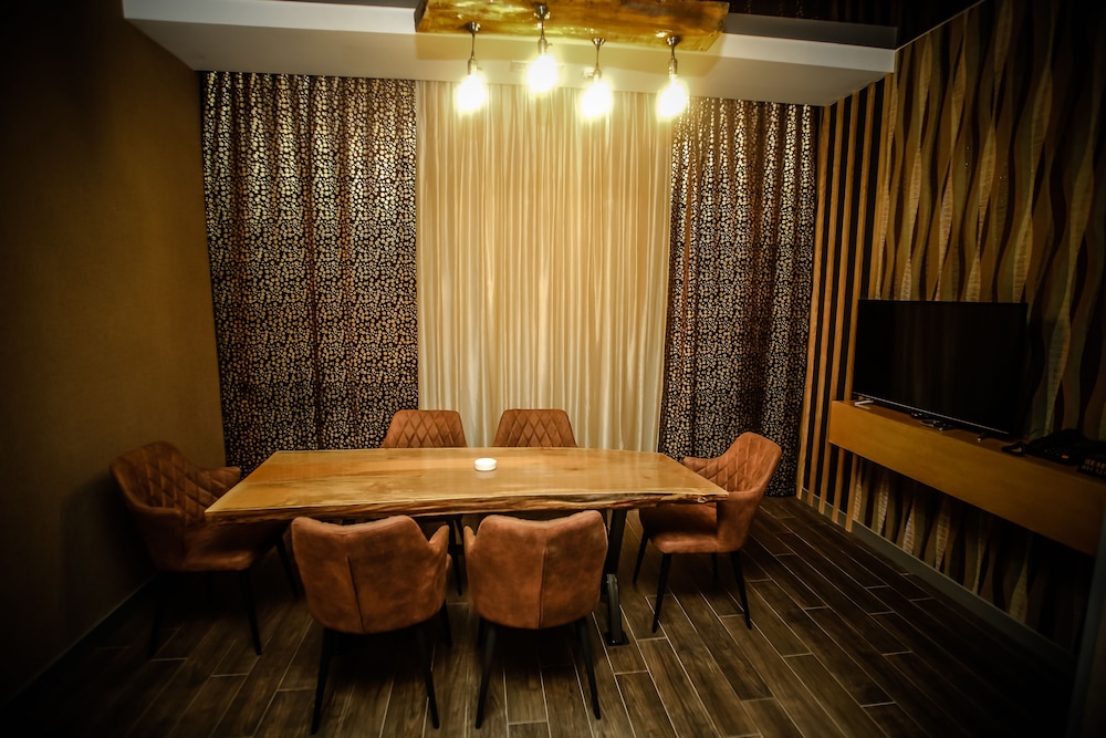 Family Quadruple Room, 2 Bedrooms