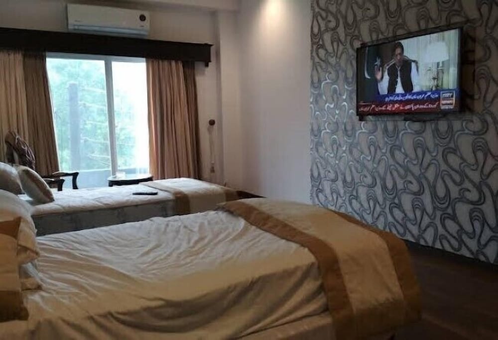 Deluxe Double Room photo 2