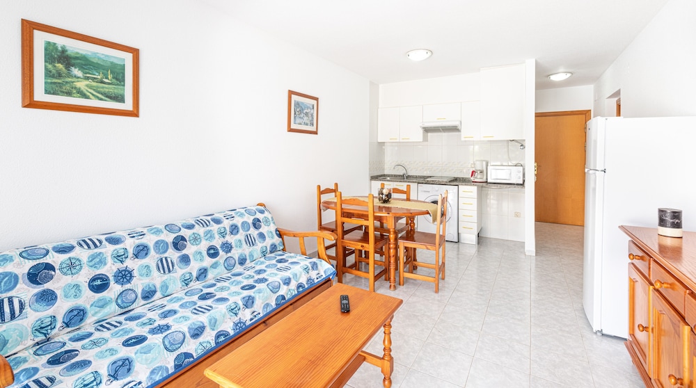 Apartment, 1 Bedroom, Ground Floor photo 3
