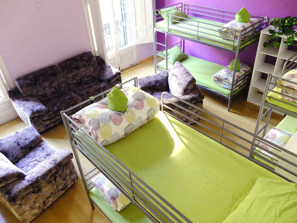 Shared Dormitory, Mixed Dorm, Shared Bathroom (8) photo 2