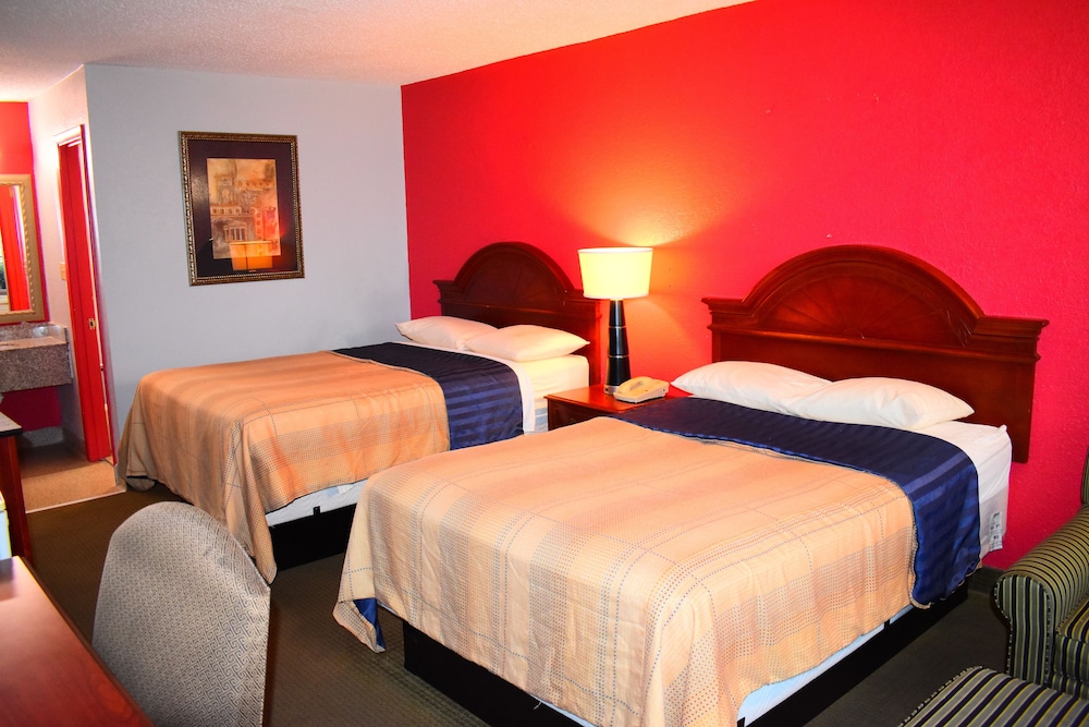 Standard Double Room, 2 Double Beds, Smoking photo 1