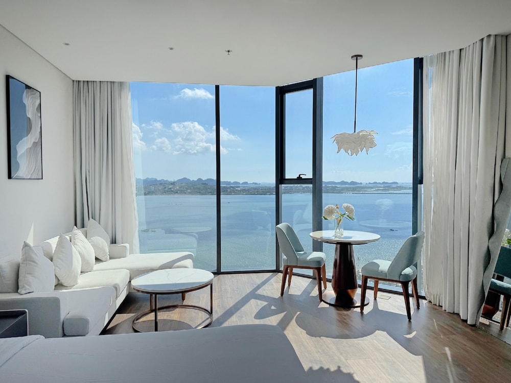 Superior Suite, Ocean View
