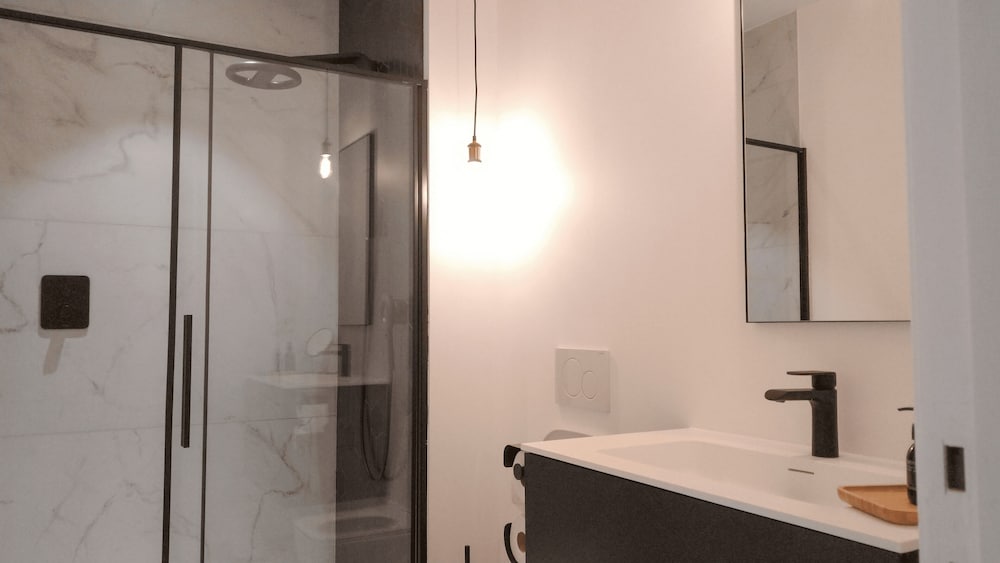 Deluxe Double Room (Mrs. Ginger) photo 3