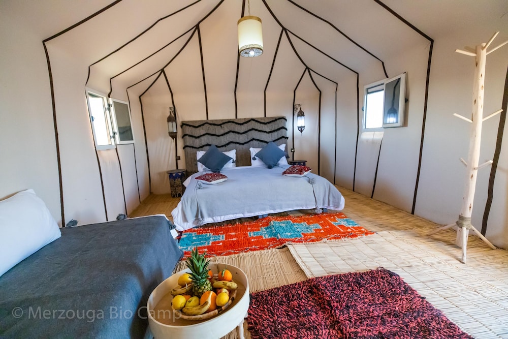 Romantic Tent photo 2