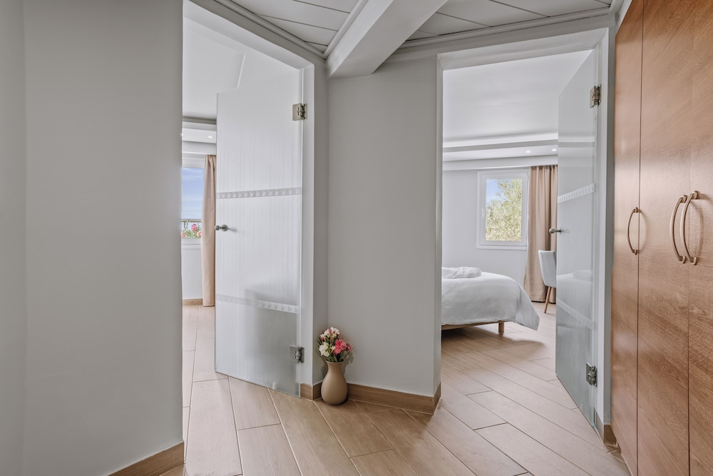 Junior Suite - Photo 3