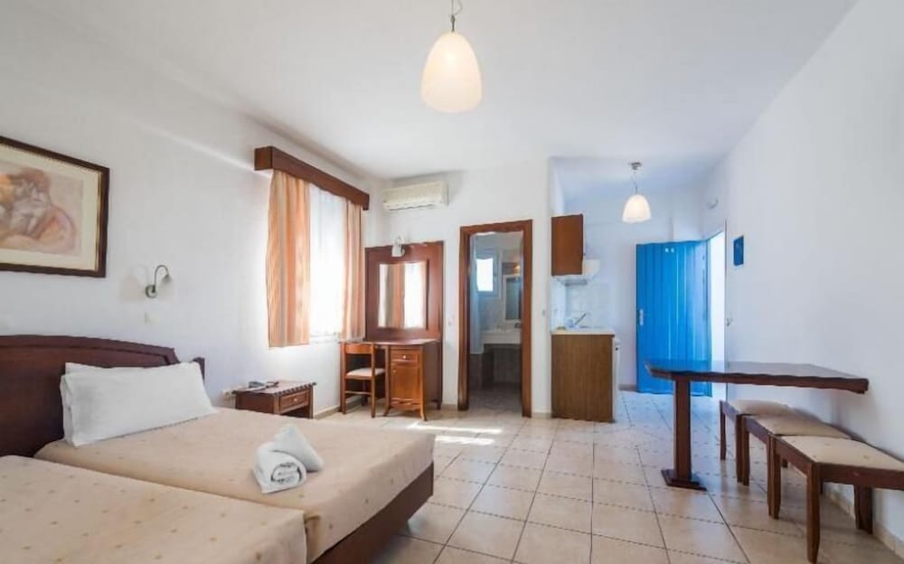 Standard Triple Room photo 1