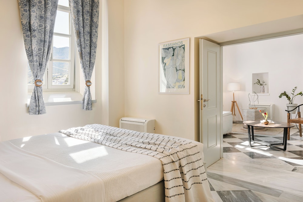 Superior Double Room, Town View