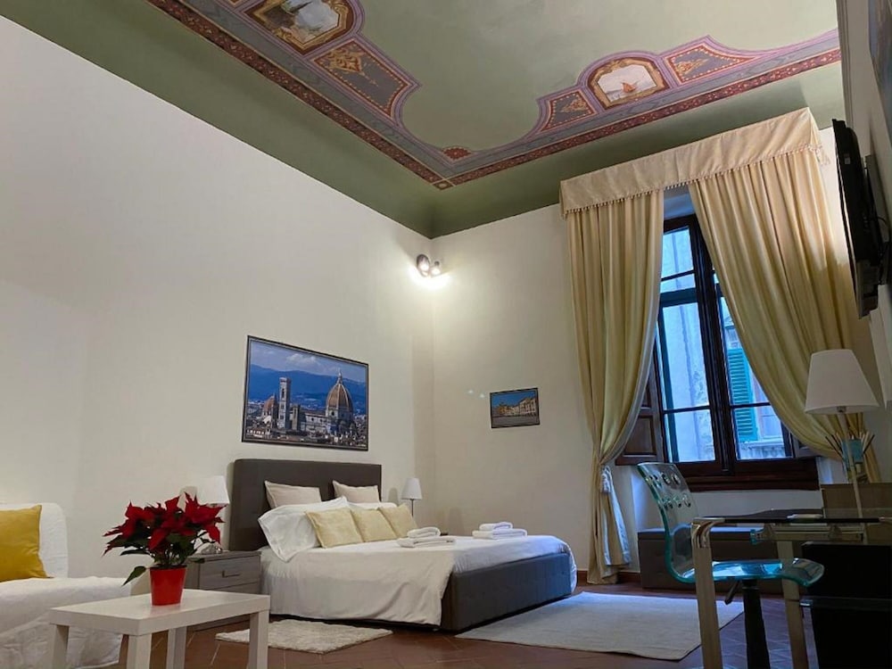 Deluxe Quadruple Room photo 2