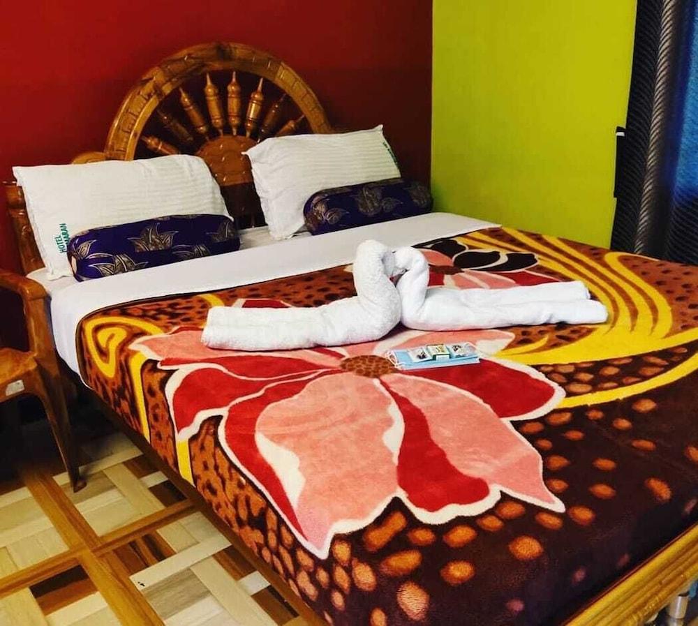 Deluxe Room, Balcony, Mountain View photo 3
