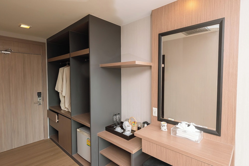 Deluxe Double or Twin Room, Sea View photo 3