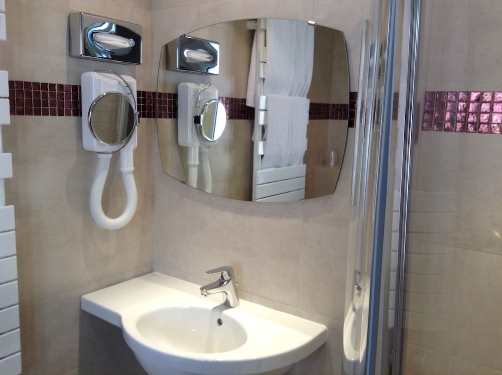 Superior Triple Room - Photo 2