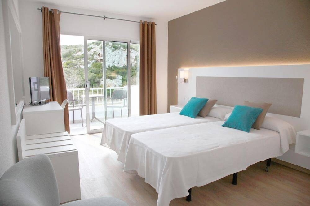 Habitación Estándar con Dos Camas Individuales