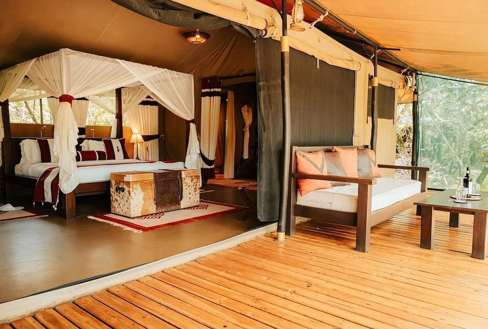 Standard Double Room, River View photo 3