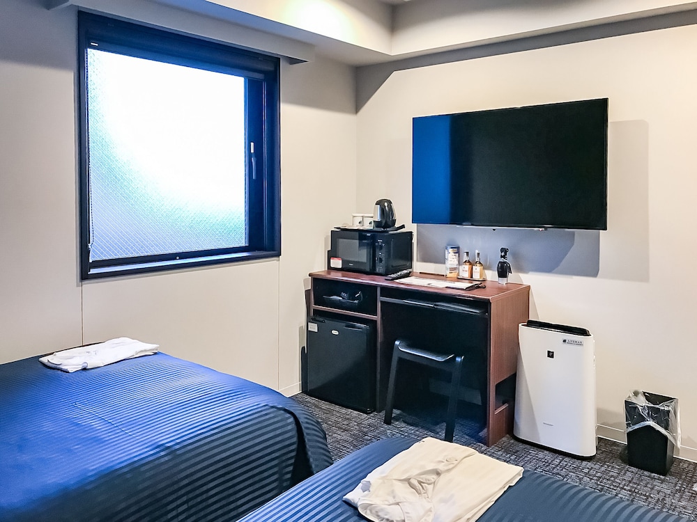 Twin Room, Non Smoking - Photo 2