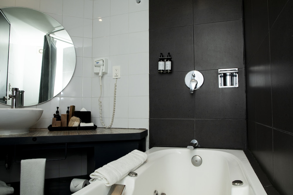 Junior Suite - Photo 19