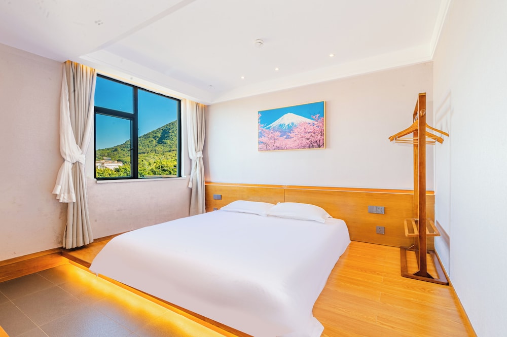 Comfort Double Room, Mountain View