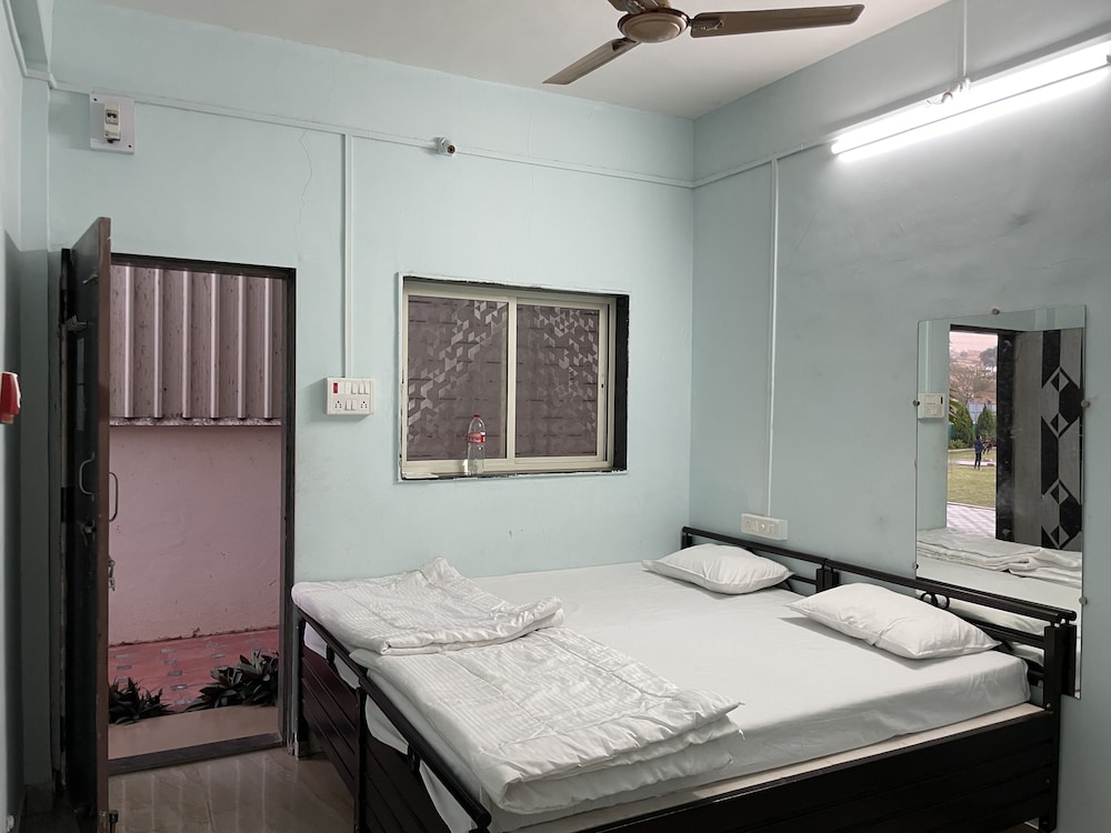 Deluxe Room, Garden View photo 1
