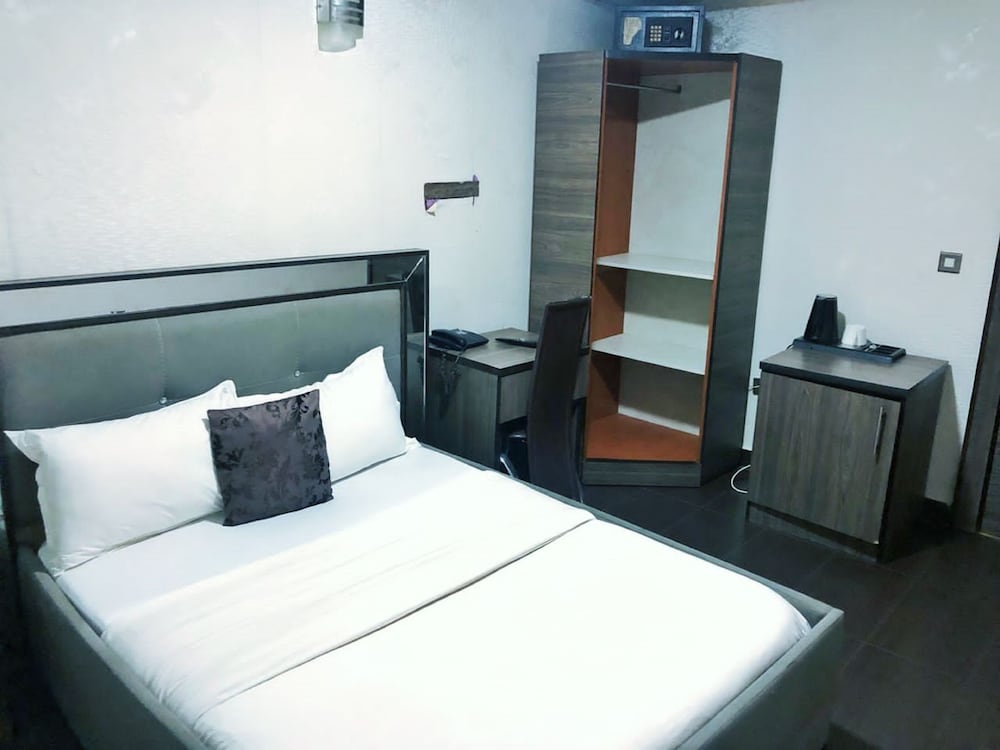 Standard Double Room photo 1