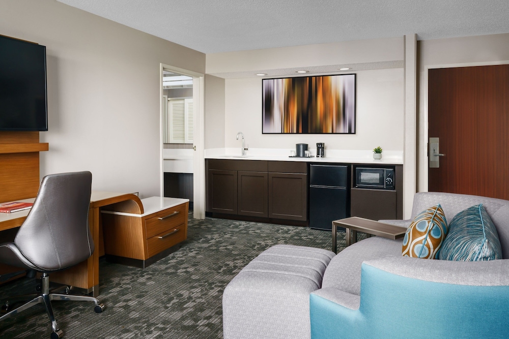 Suite, 1 Bedroom photo 3