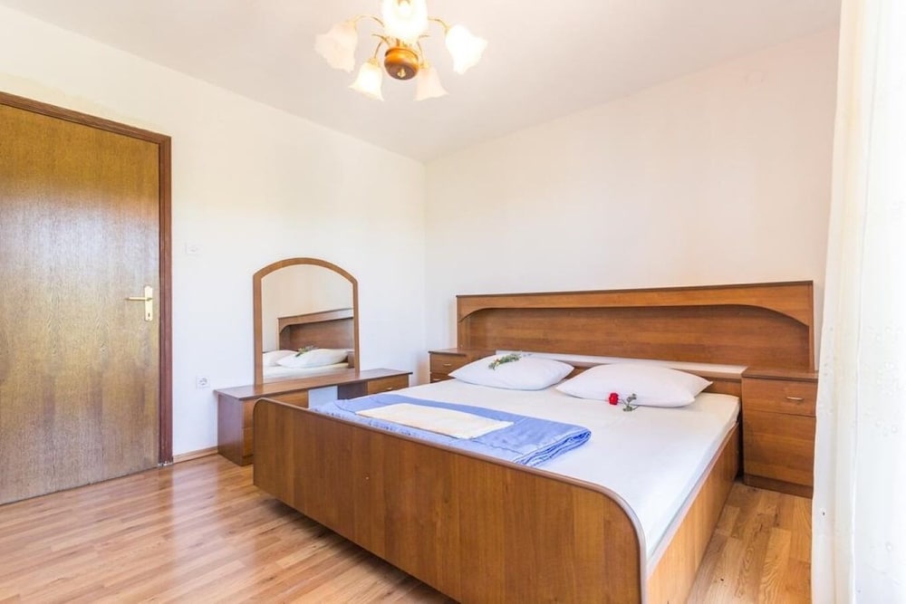 Apartment (Tirkiz - 80m from the sea - A2 Marija)