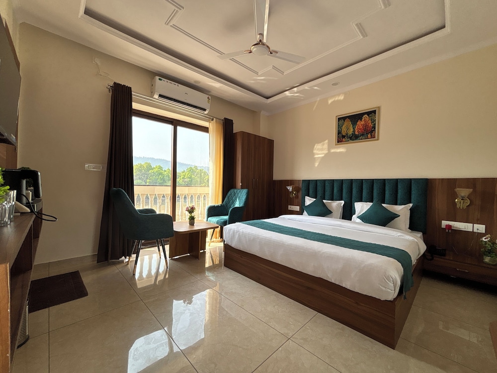 Premium Suite Room
