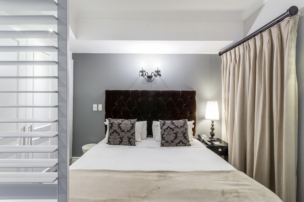 Luxury Apartment, 1 Bedroom - Photo 1