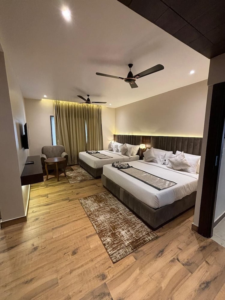 Quadruple Room