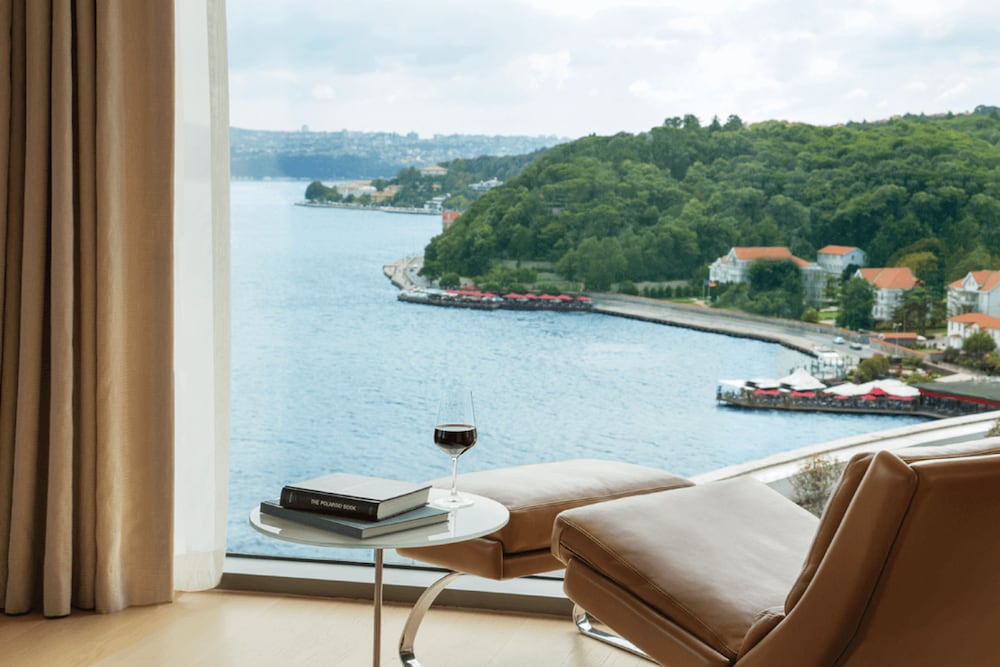 Room, 3 Bedrooms, View (Bosphorus View)