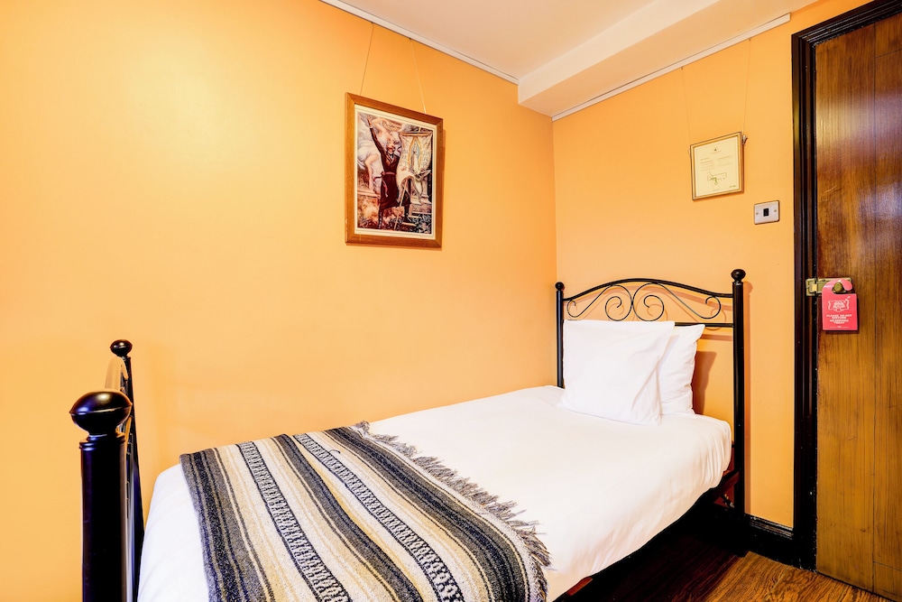 Standard Single Room - Shared photo 2