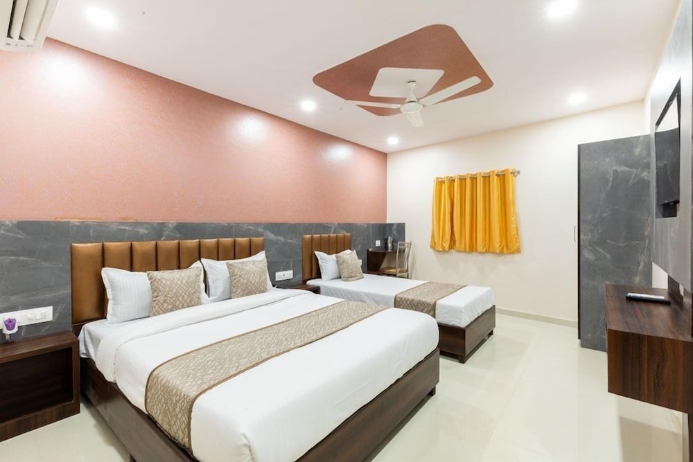 Deluxe Triple Room
